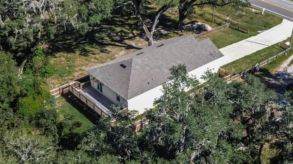 For Sale: $319,900 (3 beds, 2 baths, 1569 Square Feet)