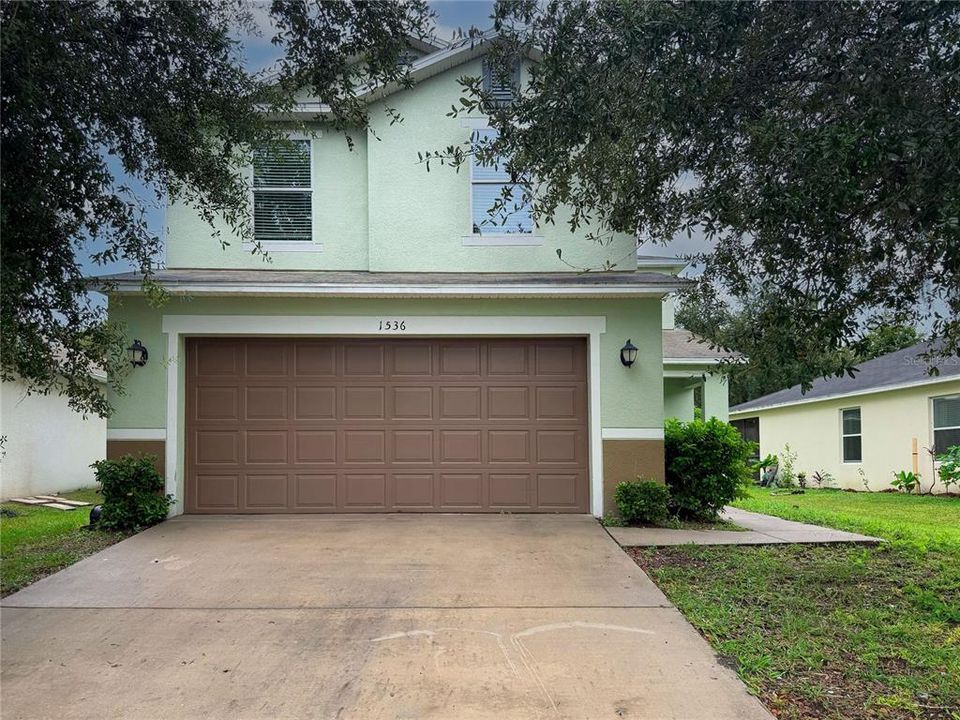 В аренду: $2,300 (4 спален, 2 ванн, 2227 Квадратных фут)