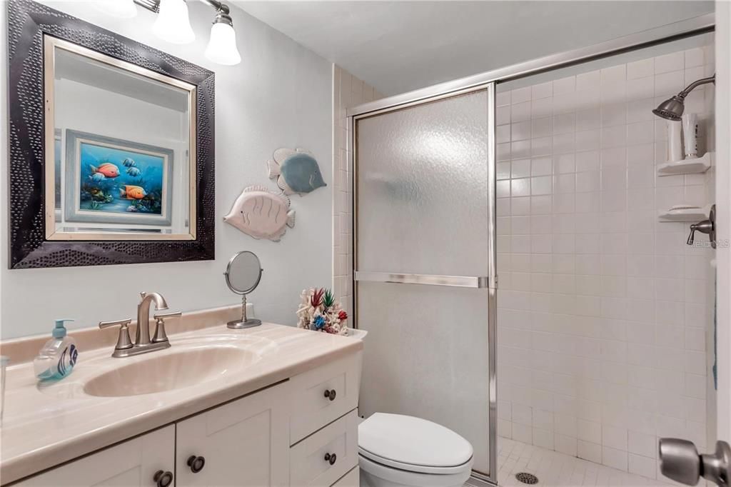 出租: $1,850 (2 贝兹, 2 浴室, 980 平方英尺)