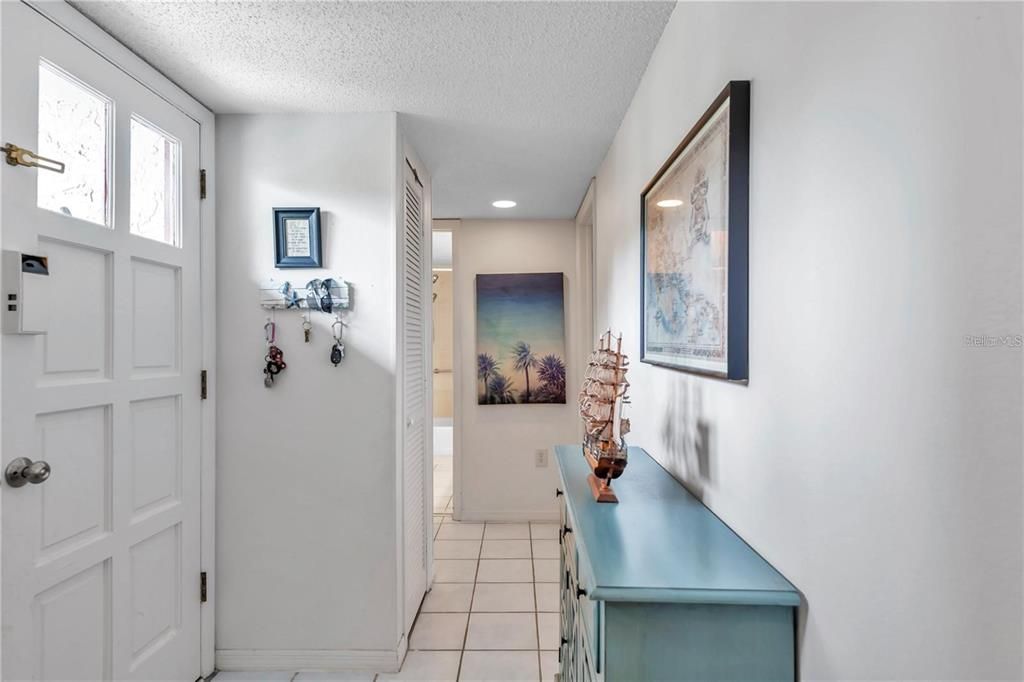 出租: $1,850 (2 贝兹, 2 浴室, 980 平方英尺)