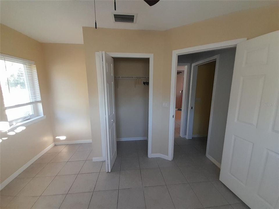 For Sale: $495,000 (3 beds, 3 baths, 936 Square Feet)