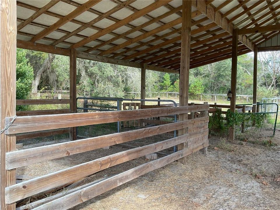 For Sale: $495,000 (3 beds, 3 baths, 936 Square Feet)