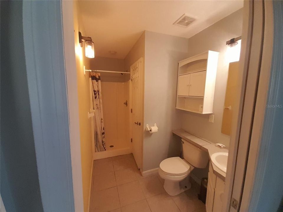 For Sale: $495,000 (3 beds, 3 baths, 936 Square Feet)