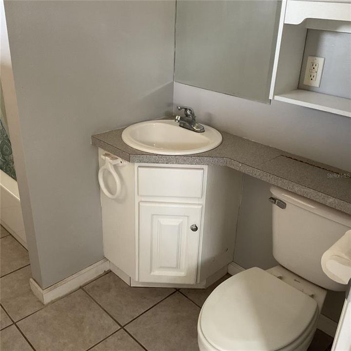 For Sale: $495,000 (3 beds, 3 baths, 936 Square Feet)