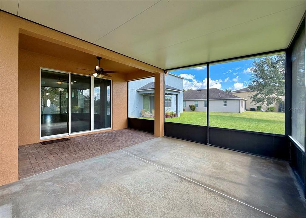 En Venta: $525,000 (4 camas, 2 baños, 2112 Pies cuadrados)