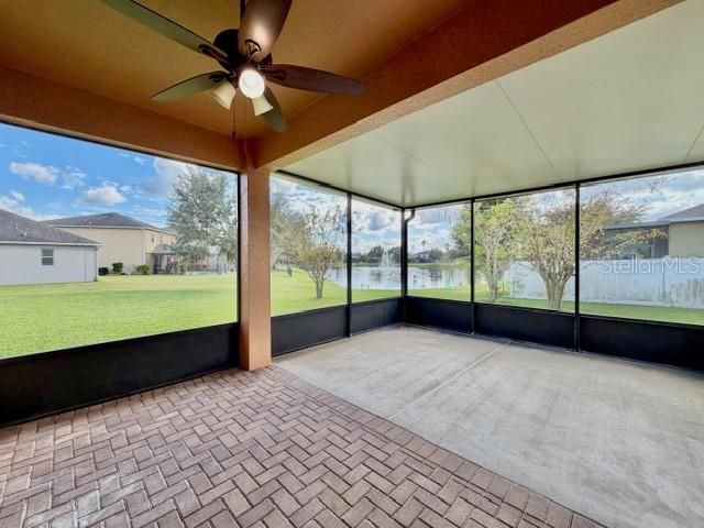 En Venta: $525,000 (4 camas, 2 baños, 2112 Pies cuadrados)