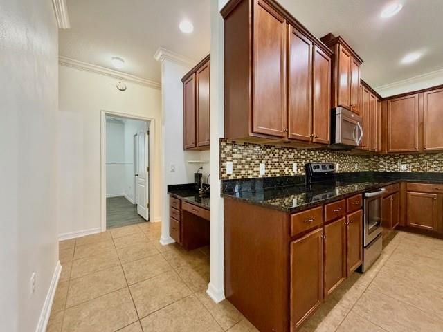 En Venta: $525,000 (4 camas, 2 baños, 2112 Pies cuadrados)