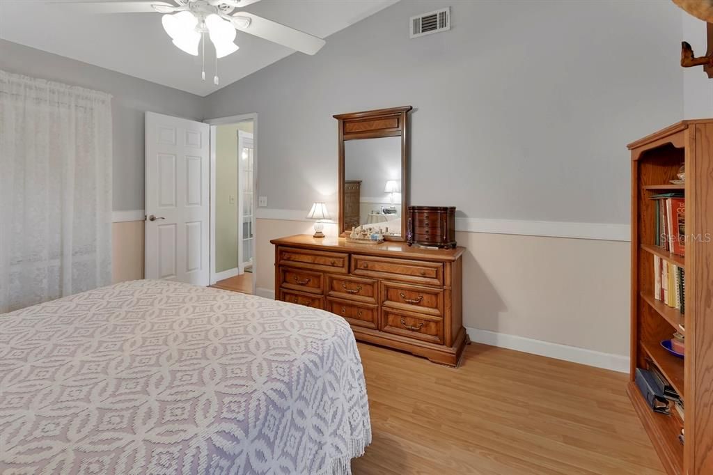 En Venta: $315,000 (3 camas, 2 baños, 1494 Pies cuadrados)