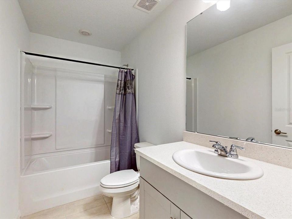 待售: $263,988 (3 贝兹, 2 浴室, 1373 平方英尺)