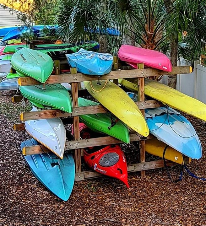 待售: $239,000 (1 贝兹, 1 浴室, 785 平方英尺)