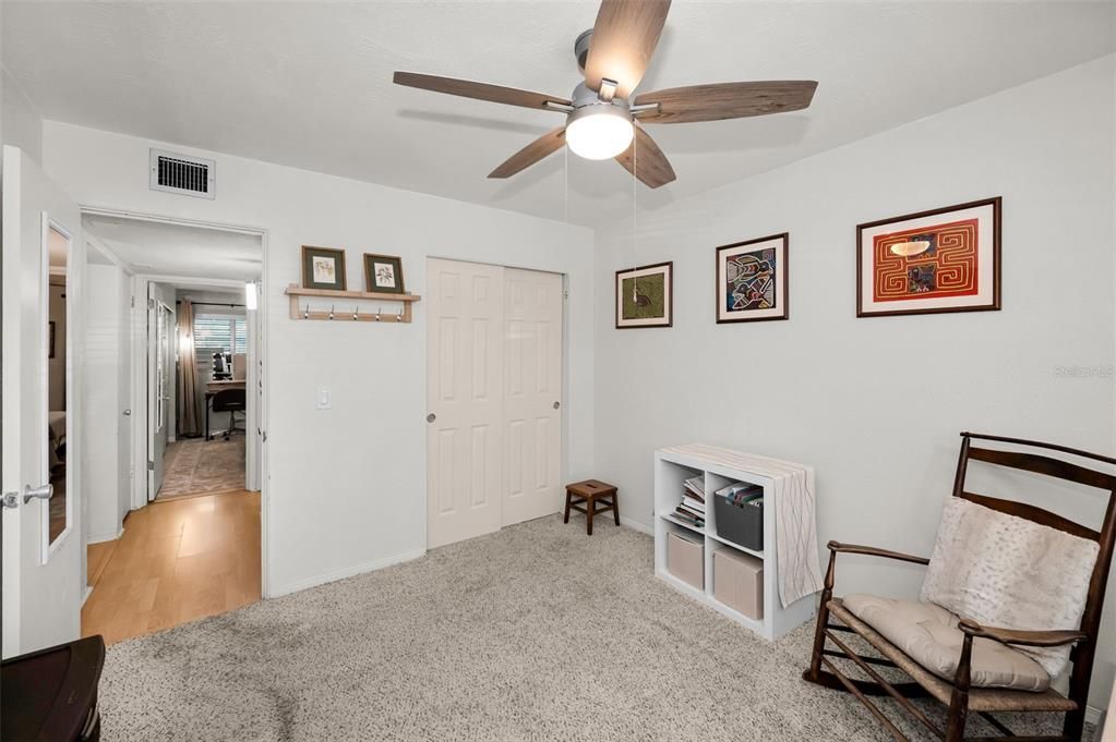 Active With Contract: $134,900 (2 beds, 2 baths, 875 Square Feet)