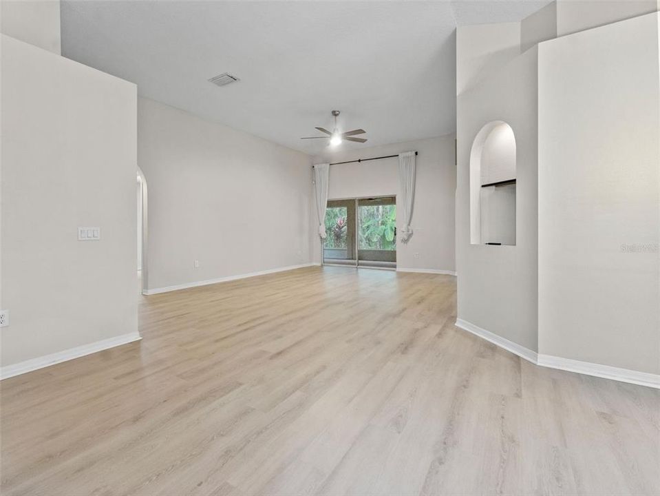 В аренду: $2,250 (3 спален, 2 ванн, 1592 Квадратных фут)