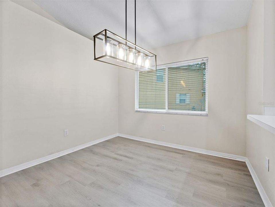 В аренду: $2,250 (3 спален, 2 ванн, 1592 Квадратных фут)