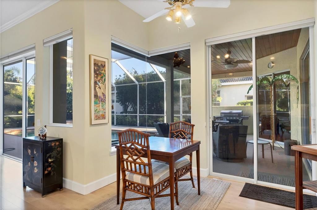 For Sale: $975,000 (4 beds, 3 baths, 2936 Square Feet)