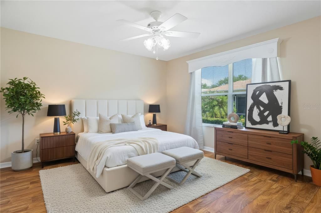 For Rent: $2,250 (2 beds, 2 baths, 1100 Square Feet)