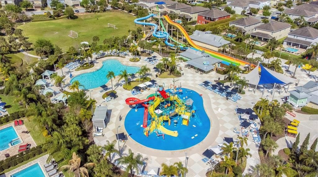 На продажу: $1,000,000 (9 спален, 8 ванн, 5142 Квадратных фут)