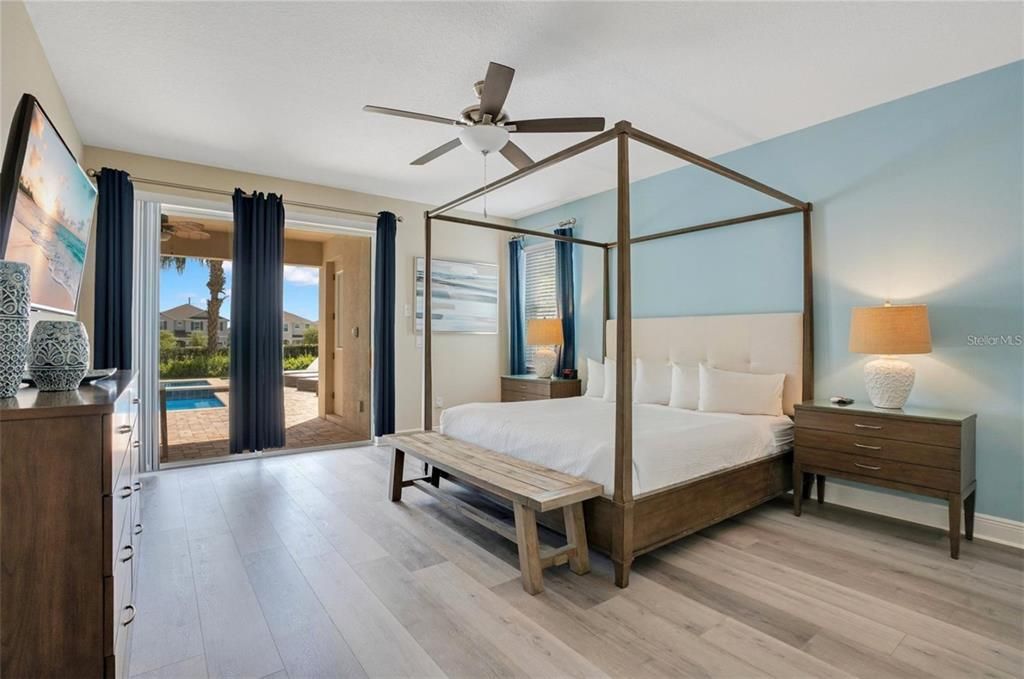 На продажу: $1,000,000 (9 спален, 8 ванн, 5142 Квадратных фут)