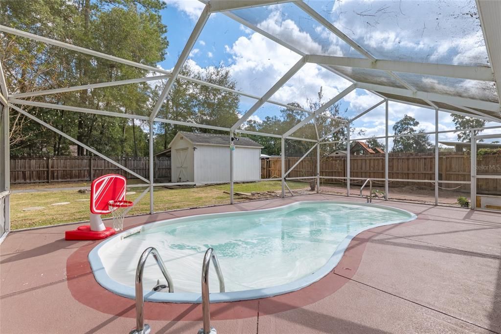 For Sale: $249,900 (3 beds, 2 baths, 1504 Square Feet)