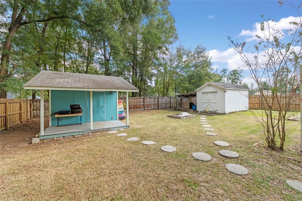 For Sale: $249,900 (3 beds, 2 baths, 1504 Square Feet)