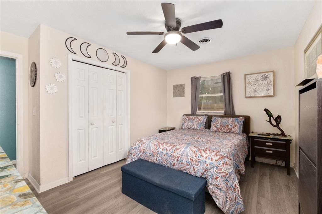 For Sale: $249,900 (3 beds, 2 baths, 1504 Square Feet)