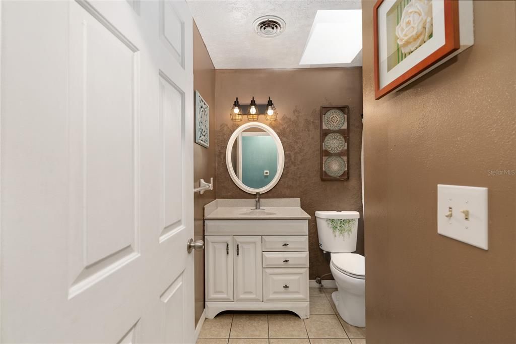 For Sale: $249,900 (3 beds, 2 baths, 1504 Square Feet)