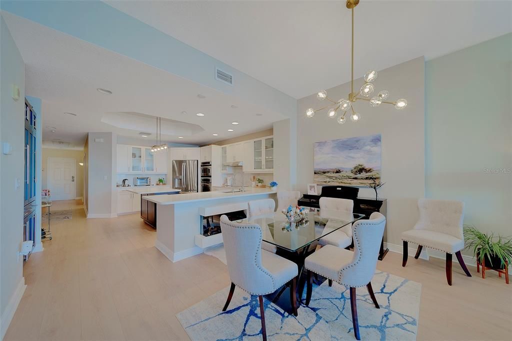 For Rent: $4,995 (3 beds, 3 baths, 1995 Square Feet)