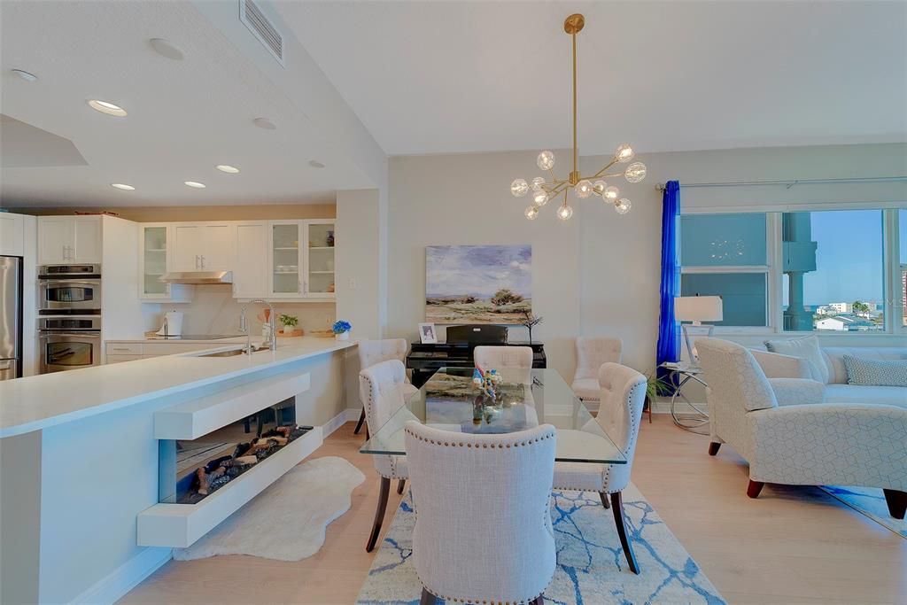 For Rent: $4,995 (3 beds, 3 baths, 1995 Square Feet)