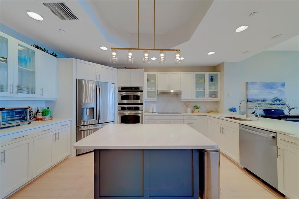 For Rent: $4,995 (3 beds, 3 baths, 1995 Square Feet)