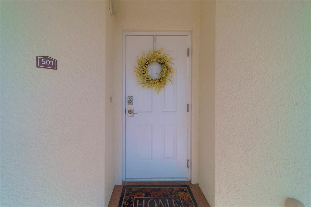 For Rent: $4,995 (3 beds, 3 baths, 1995 Square Feet)