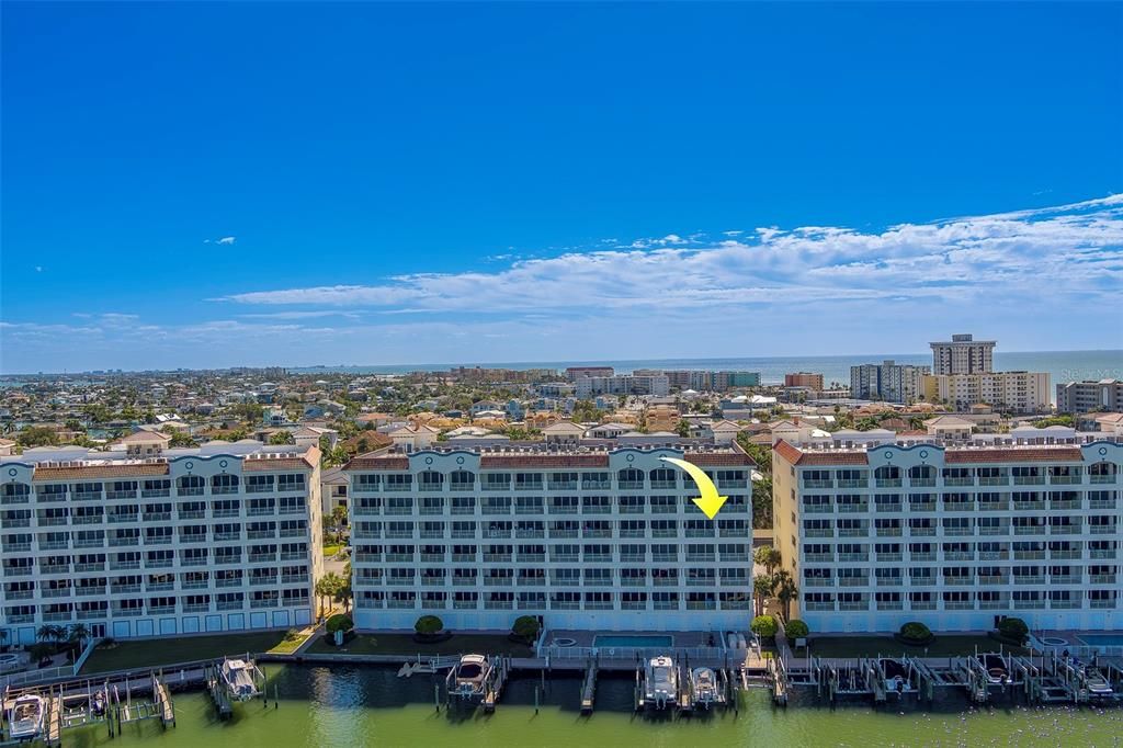 For Rent: $4,995 (3 beds, 3 baths, 1995 Square Feet)