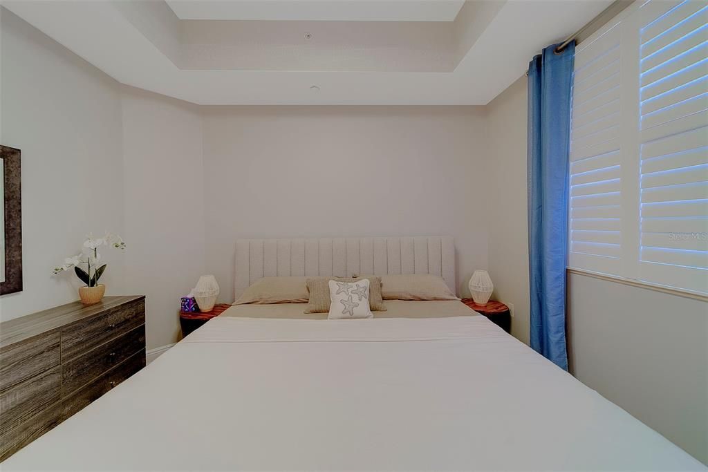 For Rent: $4,995 (3 beds, 3 baths, 1995 Square Feet)