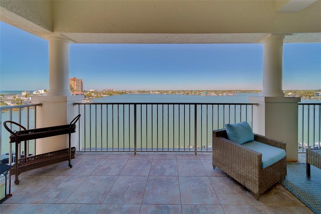 For Rent: $4,995 (3 beds, 3 baths, 1995 Square Feet)