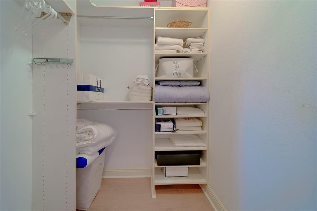 For Rent: $4,995 (3 beds, 3 baths, 1995 Square Feet)