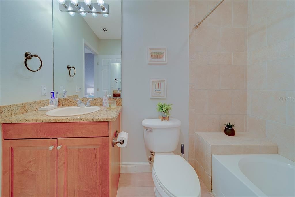 For Rent: $4,995 (3 beds, 3 baths, 1995 Square Feet)