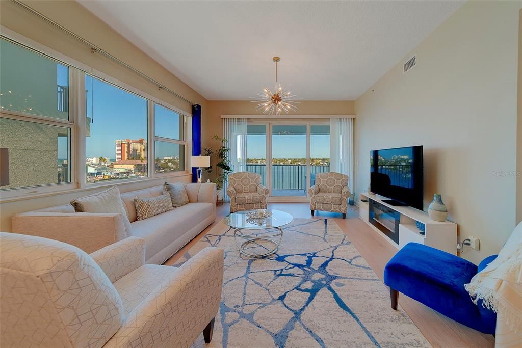 For Rent: $4,995 (3 beds, 3 baths, 1995 Square Feet)