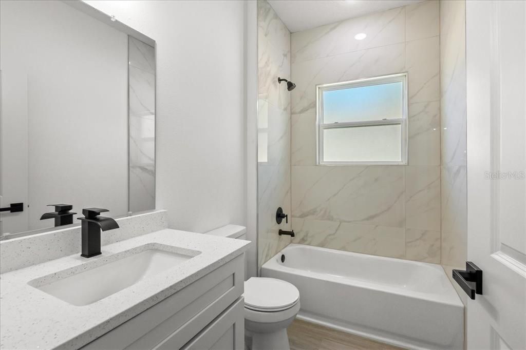 Active With Contract: $279,900 (4 beds, 2 baths, 1833 Square Feet)