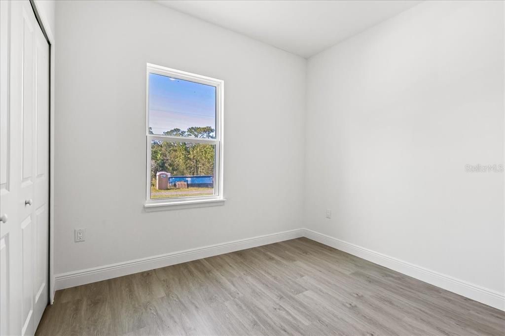 Active With Contract: $279,900 (4 beds, 2 baths, 1833 Square Feet)