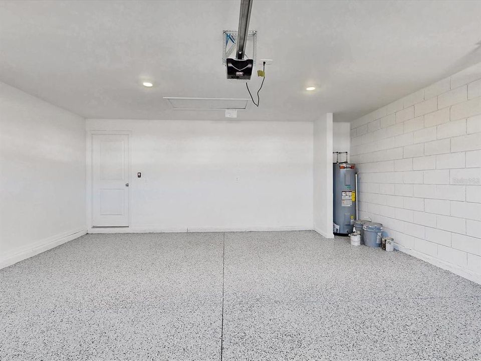 出租: $2,175 (4 贝兹, 2 浴室, 1824 平方英尺)