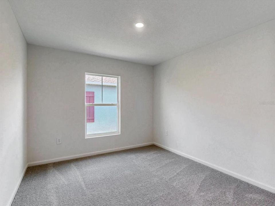 出租: $2,175 (4 贝兹, 2 浴室, 1824 平方英尺)