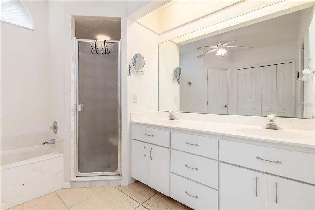 На продажу: $740,000 (3 спален, 2 ванн, 2276 Квадратных фут)