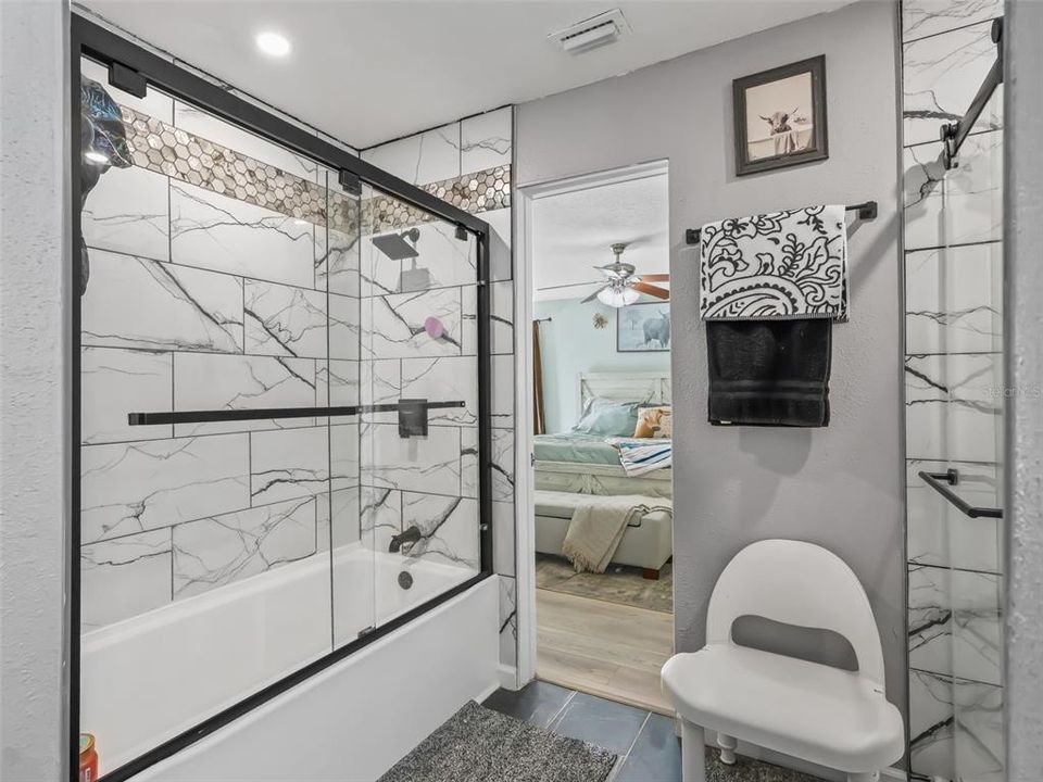 Active With Contract: $298,900 (4 beds, 2 baths, 1880 Square Feet)