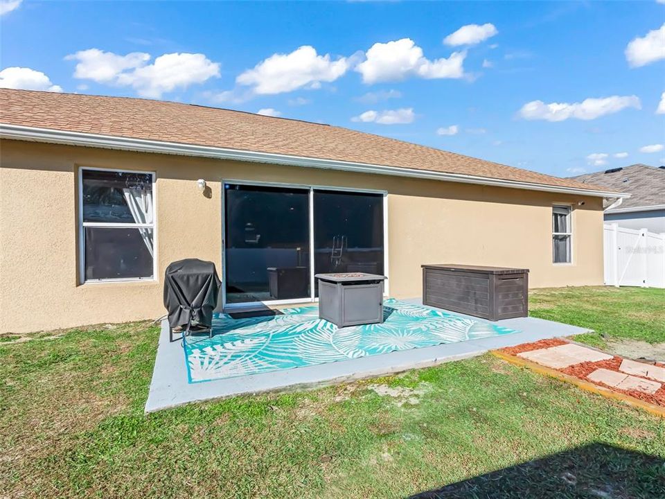 Active With Contract: $298,900 (4 beds, 2 baths, 1880 Square Feet)