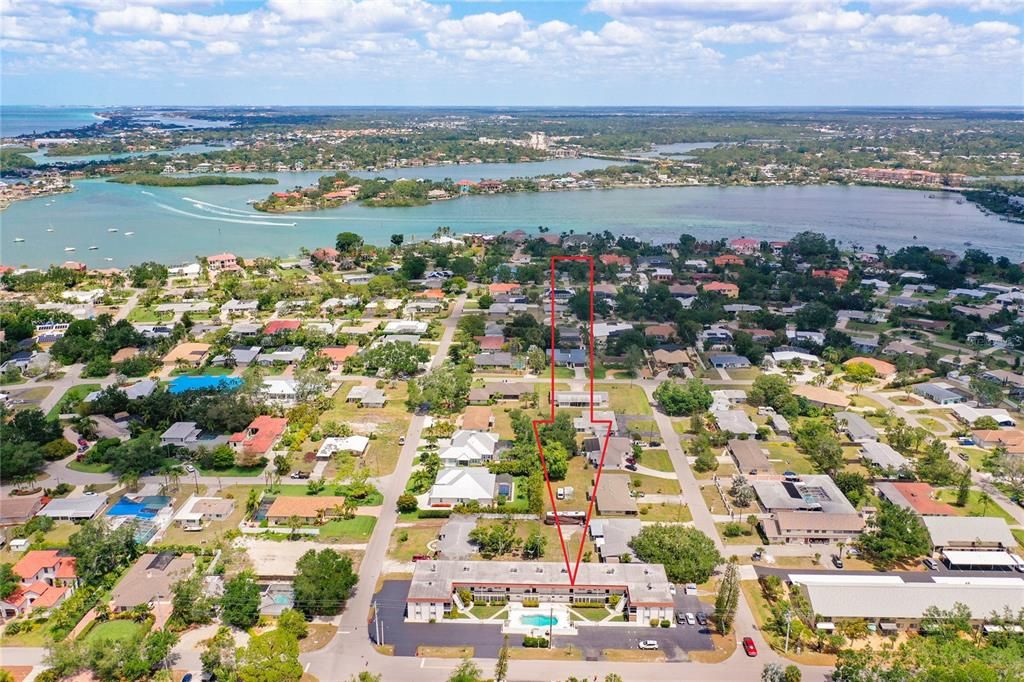 待售: $229,000 (2 贝兹, 2 浴室, 811 平方英尺)