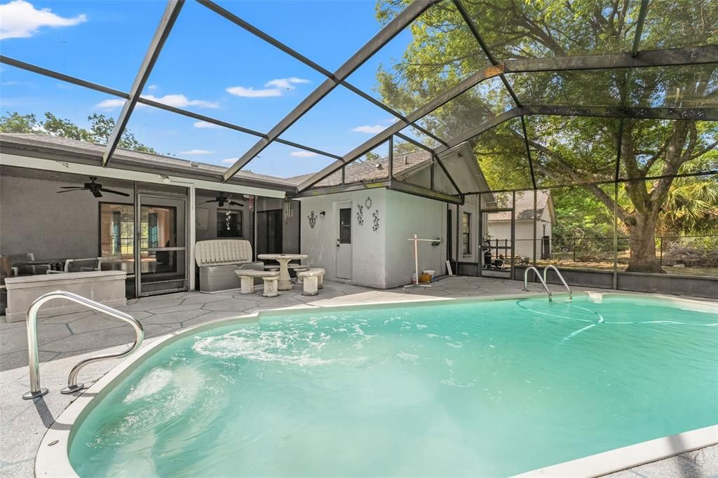 待售: $360,000 (3 贝兹, 2 浴室, 1457 平方英尺)