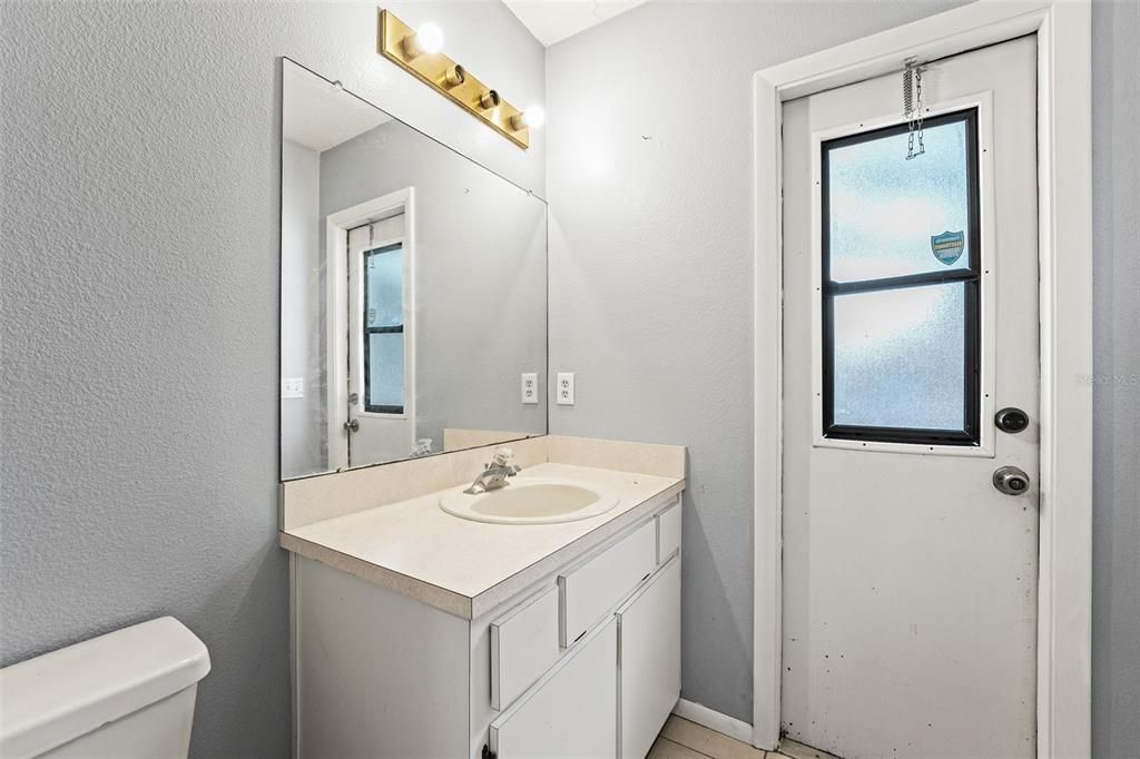 待售: $360,000 (3 贝兹, 2 浴室, 1457 平方英尺)