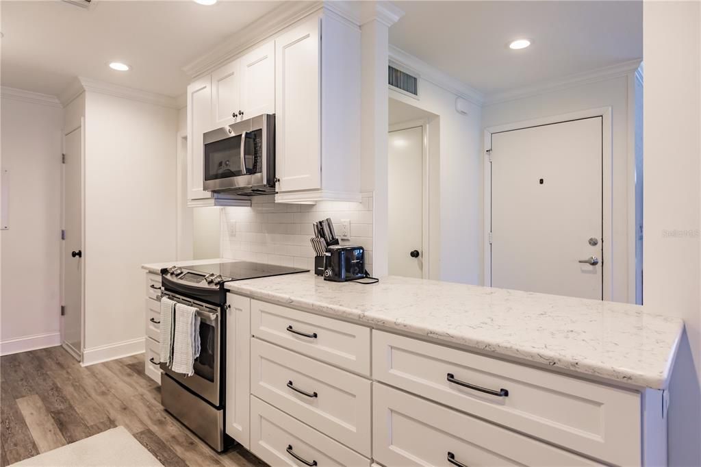 待售: $695,000 (2 贝兹, 2 浴室, 1138 平方英尺)