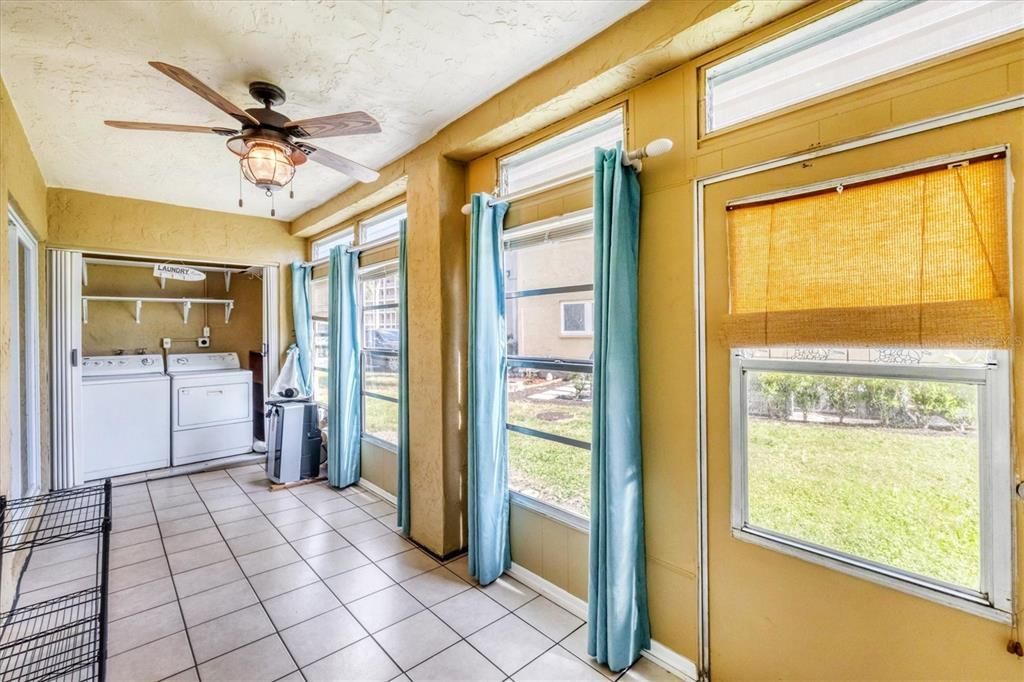 Active With Contract: $124,900 (2 beds, 2 baths, 1144 Square Feet)