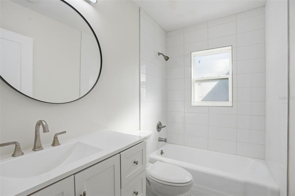 Active With Contract: $369,000 (3 beds, 2 baths, 1312 Square Feet)