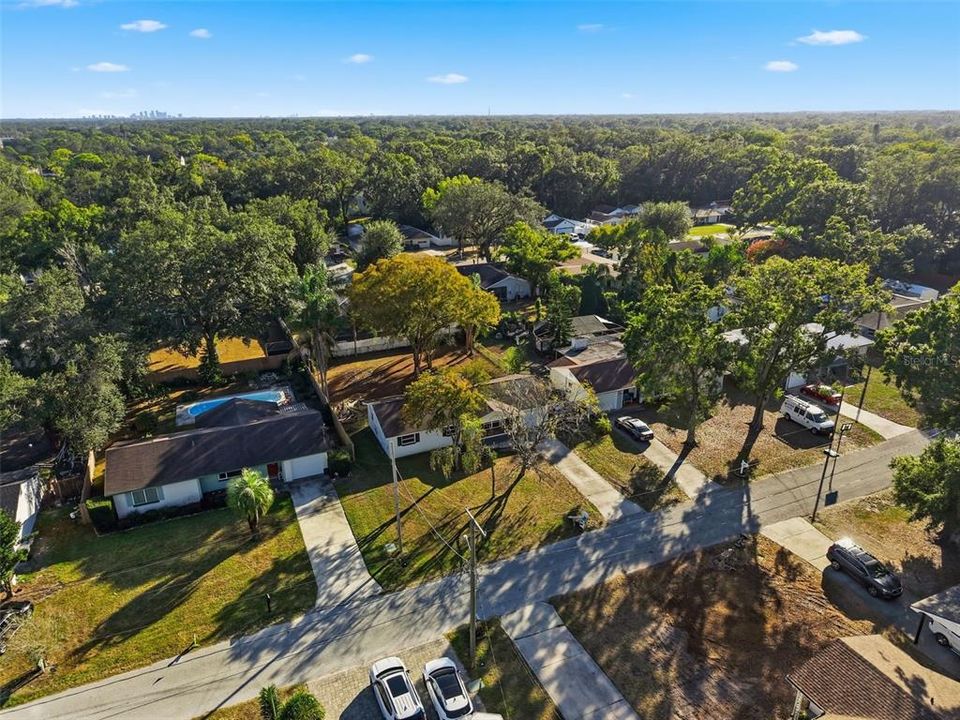 Active With Contract: $369,000 (3 beds, 2 baths, 1312 Square Feet)