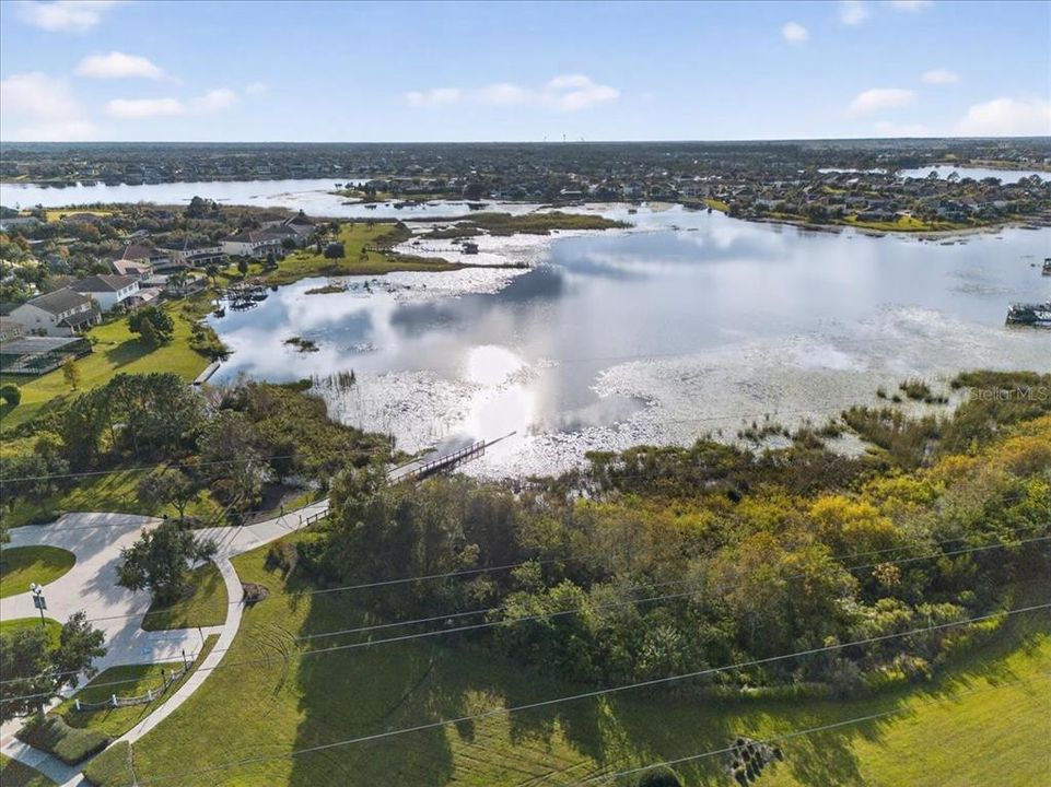 En Venta: $643,500 (4 camas, 3 baños, 2849 Pies cuadrados)